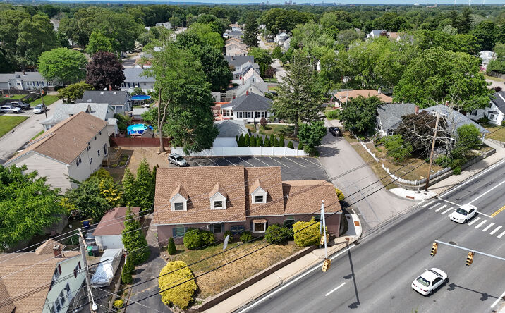 Pictures of Office property located at 623 POST RD, WARWICK, RI 02888-1861 for sales - image #1