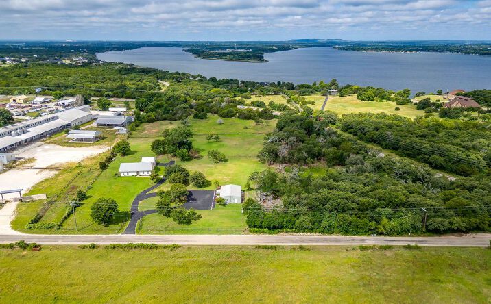 Pictures of Land property located at 5600 Matlock Road, Granbury, TX 76049 for sales - image #1