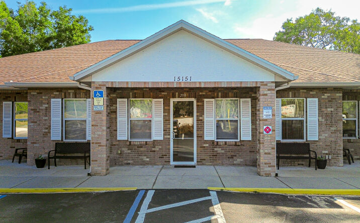 Pictures of Retail, Office, Mixed Use property located at 15151 U.S. 441, SUMMERFIELD, FL 34491 for sales - image #1
