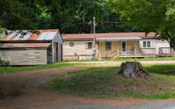 Pictures of Mobile Home Park property located at 103-107 Dunham Pond Road, Greenfield, NY 12833 for sales - image #1