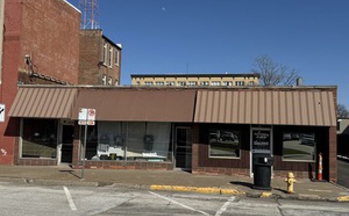 Pictures of Retail, Office property located at 309-313 17th St, Rock Island, IL 61201 for sales - image #1