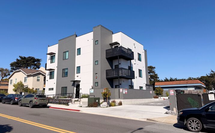 Pictures of Multifamily property located at 3108 Seacrest Ave, Marina, CA 93933 for sales - image #1