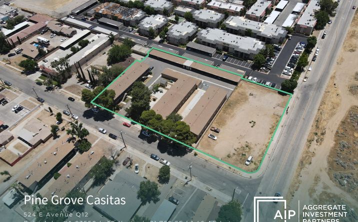 Pictures of Multifamily property located at 524 E Avenue Q12, Palmdale, CA 93550 for sales - image #1