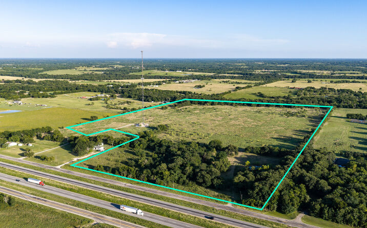 Pictures of Land property located at 5715 Interstate 30, Campbell, TX 75422 for sales - image #1