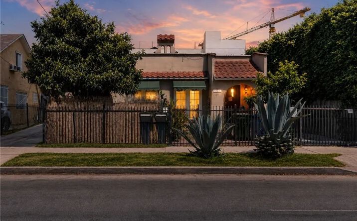 Pictures of Multifamily property located at 1154-1156 N Wilton Place, Los Angeles, CA 90038 for sales - image #1