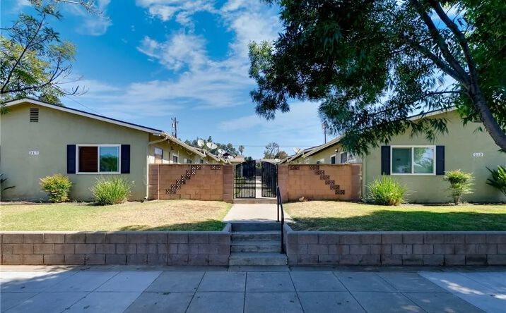 Pictures of Multifamily property located at 213 W 4th, San Dimas, CA 91773 for sales - image #1