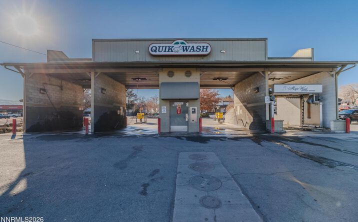 Pictures of Retail property located at 2125 Sutro St, Reno, NV 89512 for sales - image #1