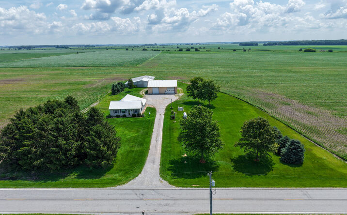 Pictures of Land property located at 21505 Colfax Street, Lowell, IN 46356 for sales - image #1