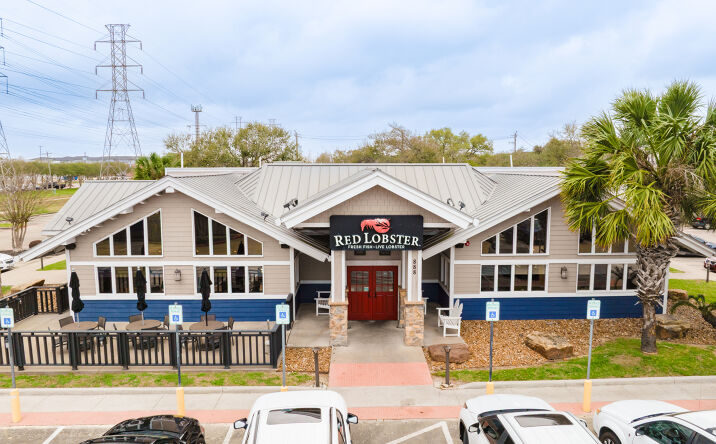 Pictures of Retail property located at 888 West Bay Area Boulevard, Webster, TX 77598 for sales - image #1