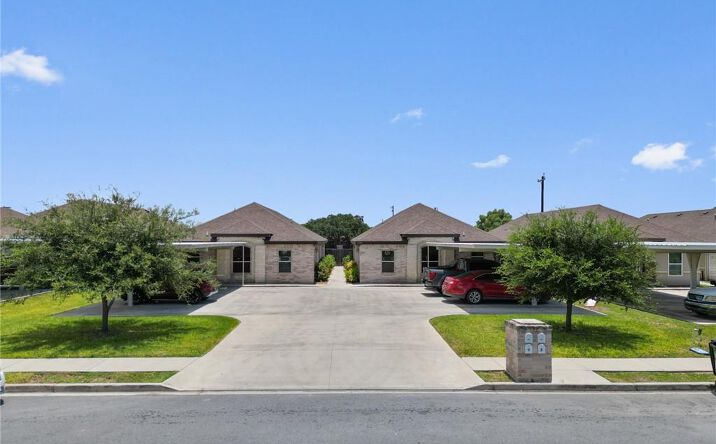 Pictures of Multifamily property located at 2000 W Harrison Street, Weslaco, TX 78559 for sales - image #1