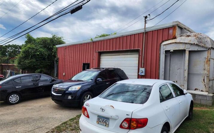 Pictures of Industrial, Retail property located at 8085 Connally Drive, Douglasville, GA 30134 for sales - image #1