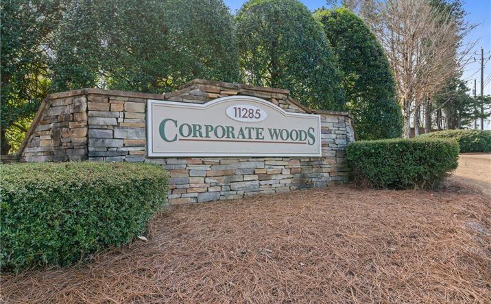 Pictures of Multifamily, Office property located at 11285 Elkins Road Unit G1 #G1, G2, Roswell, GA 30076 for sales - image #1