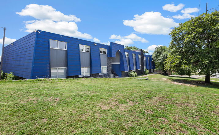 Pictures of Multifamily property located at 7550 NW 10th St, Oklahoma City, OK 73127 for sales - image #1