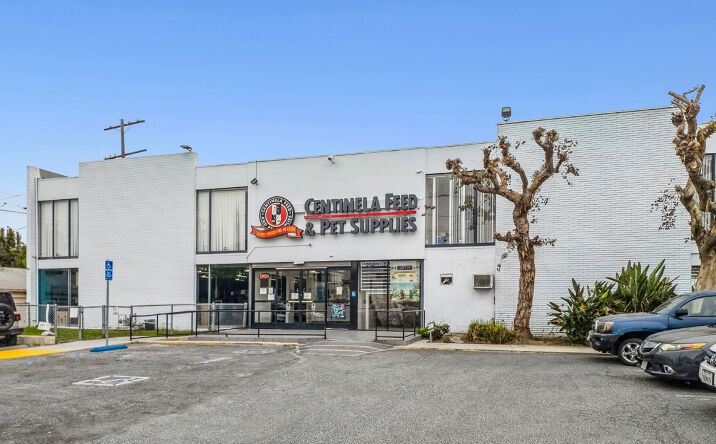 Pictures of Retail property located at 3860 S Centinela Ave, Los Angeles, CA 90066 for sales - image #1
