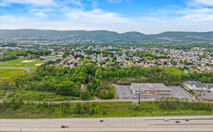 Pictures of Land property located at Meade Street, Dunmore, PA 18512 for sales - image #1