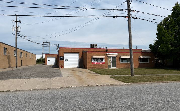 Pictures of Industrial property located at 4780 Briar Road, Cleveland, OH 44135 for sales - image #1