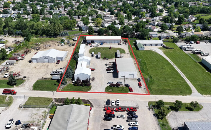 Pictures of Industrial, Self Storage property located at 17512 Storage Road, Omaha, NE 68138 for sales - image #1