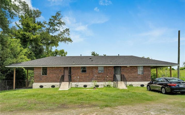 Pictures of Mixed Use property located at 151-53 American Bank Ln, Hahnville, LA 70057 for sales - image #1