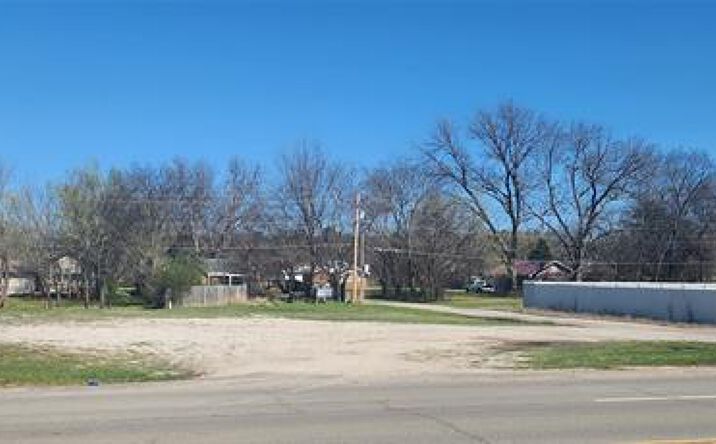 Pictures of Land property located at 1500 W MAIN ST, HENRYETTA, OK 74437 for sales - image #1