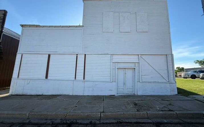 Pictures of Office property located at 109 Main Street South, McClusky, ND 58463 for sales - image #1