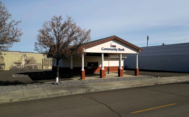Pictures of Retail, Office, Hospitality property located at 504 North Main Street, Milton-Freewater, OR 97862 for sales - image #1