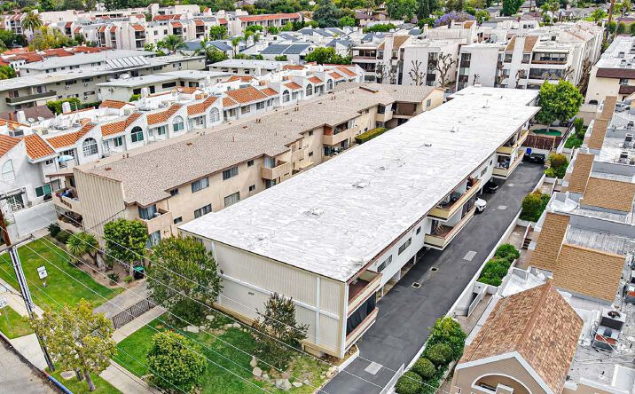 Pictures of Multifamily property located at 1320 North Columbus Avenue, Glendale, CA 91202 for sales - image #1