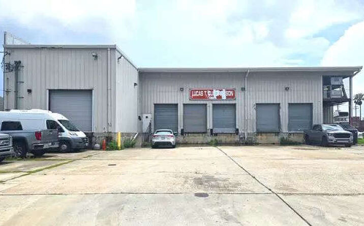 Pictures of Industrial property located at 500 N Hennessey St, New Orleans, LA 70119 for sales - image #1