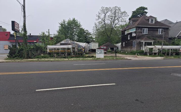Pictures of Business for Sale, Land property located at 164 little east neck rd, West Babylon, NY 11704 for sales - image #1