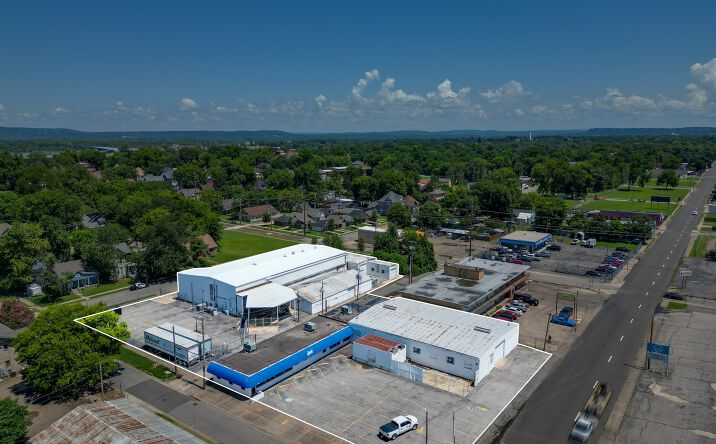 Pictures of Industrial property located at 301 North 10th Street, Fort Smith, AR 72901, 308 North 9th Street, Fort Smith, AR 72901 for sales - image #1