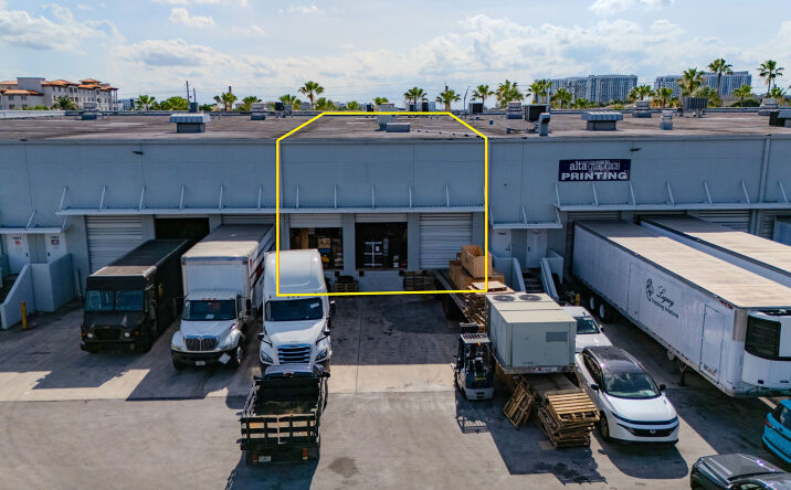 Pictures of Industrial property located at 7855 Northwest 46th Street, Doral, FL 33166 for sales - image #1