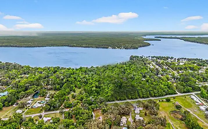 Pictures of Land property located at Birch Avenue, HAWTHORNE, FL 32148, Avalon Beach, Avalon, FL 32583, West Windhaven Place, Homosassa Springs, FL 34448 for sales - image #1