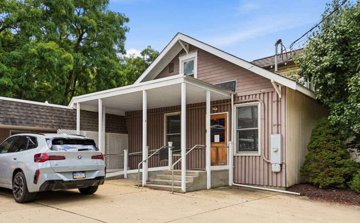 Pictures of Office property located at 70 S ST, WASHINGTON, PA 15301-5142 for sales - image #1