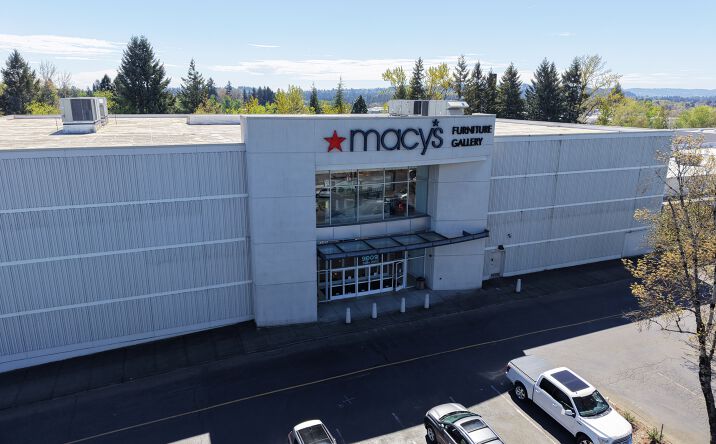 Pictures of Retail property located at 9009 SW HALL BLVD, PORTLAND, OR 97223-4432 for sales - image #1