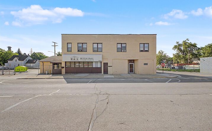 Pictures of Special Purpose property located at 10249 W Jefferson Avenue, River Rouge, MI 48218 for sales - image #1