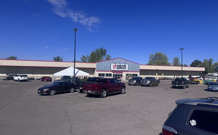 Pictures of Retail property located at 1019 S WASHINGTON AVE, EMMETT, ID 83617-3532 for sales - image #1