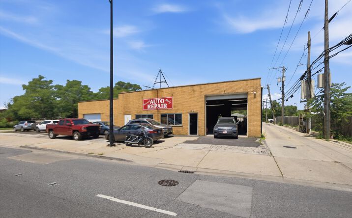 Pictures of Retail, Special Purpose property located at 4814 West 47th Street, Chicago, IL 60638 for sales - image #1