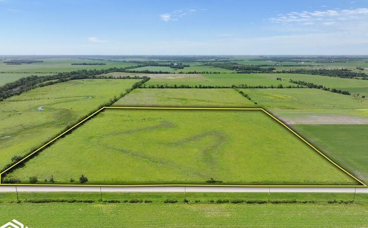 Pictures of Land property located at 59390 IA 210, Cambridge, IA 50046 for sales - image #1