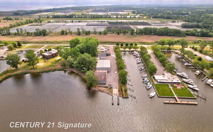 Pictures of Special Purpose property located at 2363 Weadock, Essexville, MI 48723 for sales - image #1