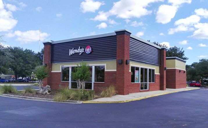 Pictures of Retail property located at 4453 Southside Boulevard, Jacksonville, FL 32216 for sales - image #1