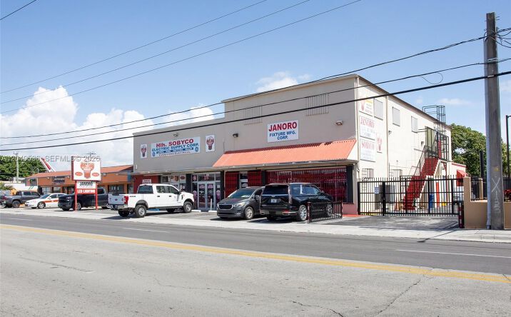 Pictures of Retail, Mixed Use property located at 249-275 W 29th St, Hialeah, FL 33012 for sales - image #1