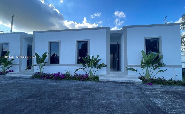 Pictures of Multifamily property located at 1220/1230 NW 5th CT, Florida City, FL 33034 for sales - image #1