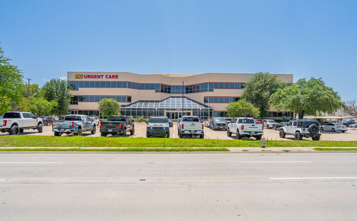 Pictures of Office property located at 2828 East Trinity Mills Road, Carrollton, TX 75006 for sales - image #1
