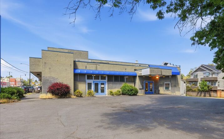 Pictures of Retail, Office, Mixed Use property located at 10310 Aurora Ave N, Seattle, WA 98133 for sales - image #1