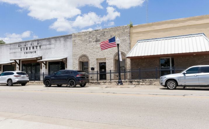 Pictures of Retail, Office property located at 306 East Central Avenue, Belton, TX 76513 for sales - image #1