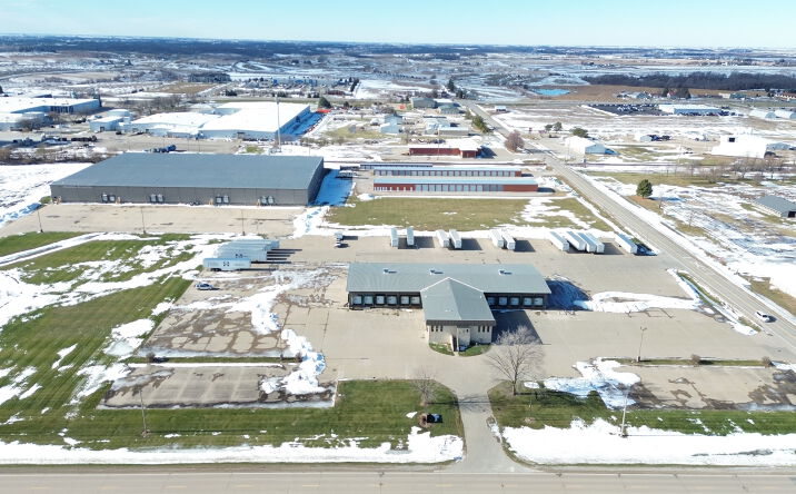 Pictures of Industrial property located at 619 & 715 E St S, Grinnell, IA 50112 for sales - image #1