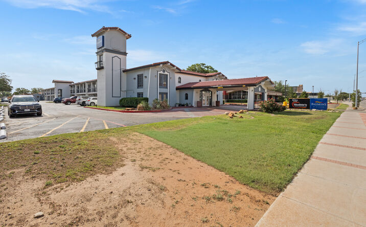 Pictures of Hospitality, Mixed Use property located at 601 Avenue Q, Lubbock, TX 79401 for sales - image #1