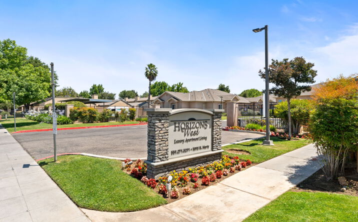Pictures of Multifamily property located at 5098 N Marty Ave, Fresno, CA 93711 for sales - image #1