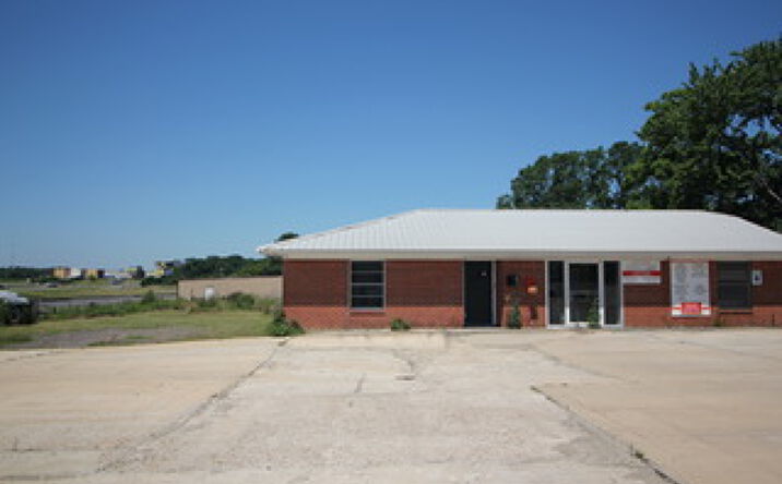 Pictures of Office property located at 813 Downing Pines Road, West Monroe, LA 71291 for sales - image #1