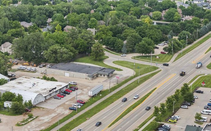 Pictures of Retail, Office, Industrial property located at 15201 Hickman Rd, Clive, IA 50325 for sales - image #1