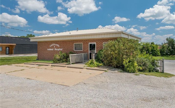 Pictures of Office property located at 1011 Washingston Street, Chillicothe, MO 64601 for sales - image #1
